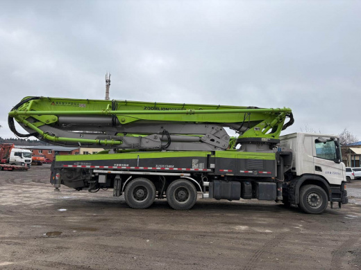 Автобетононасос ZOOMLION 50 метров на шасси SCANIA 6х4