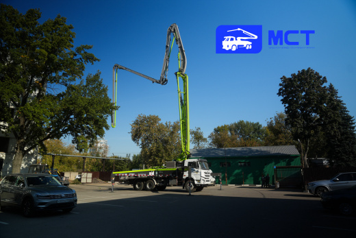 Автобетононасос ZOOMLION 43 метра на базе шасси FAW