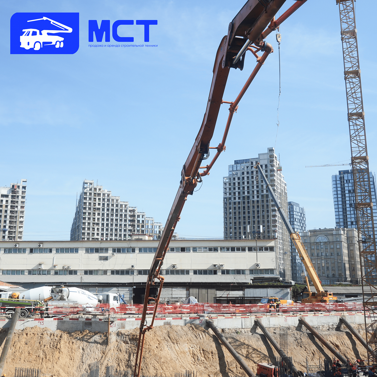 Автобетононасос ZOOMLION 52 метра на базе шасси Mercedes Benz 2017