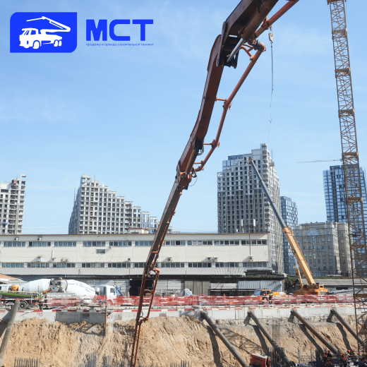 Автобетононасос ZOOMLION 52 метра на базе шасси Mercedes Benz 2017